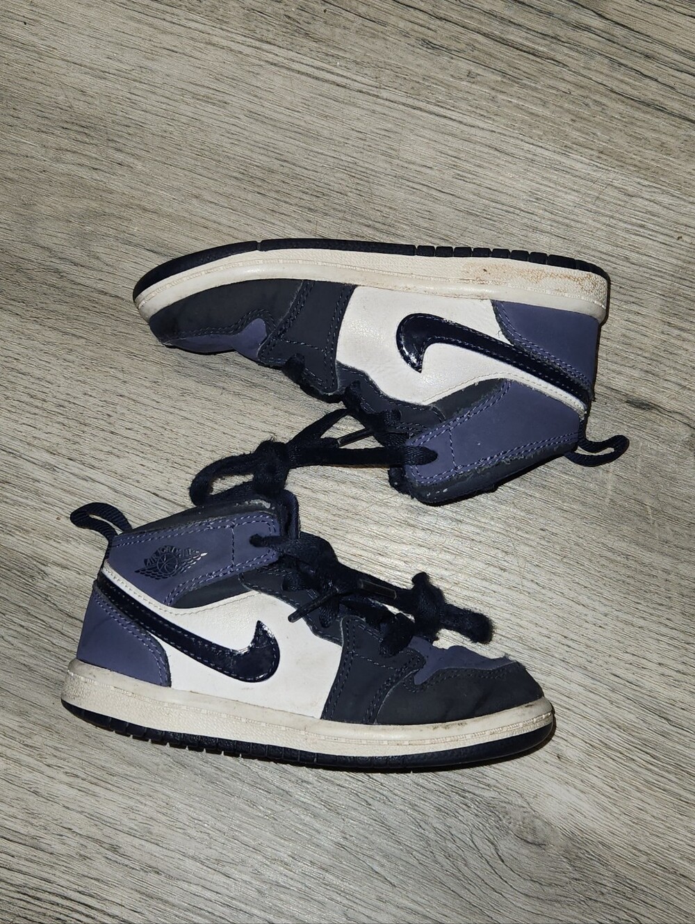 Nike Air Jordan 1 Mid Obsidian Toddler Shoes | Sanded Purple | 8c